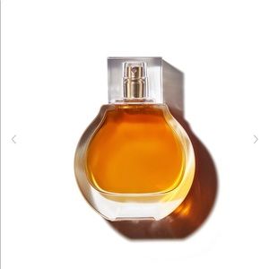 KKW Fragrance x Kendall Amber